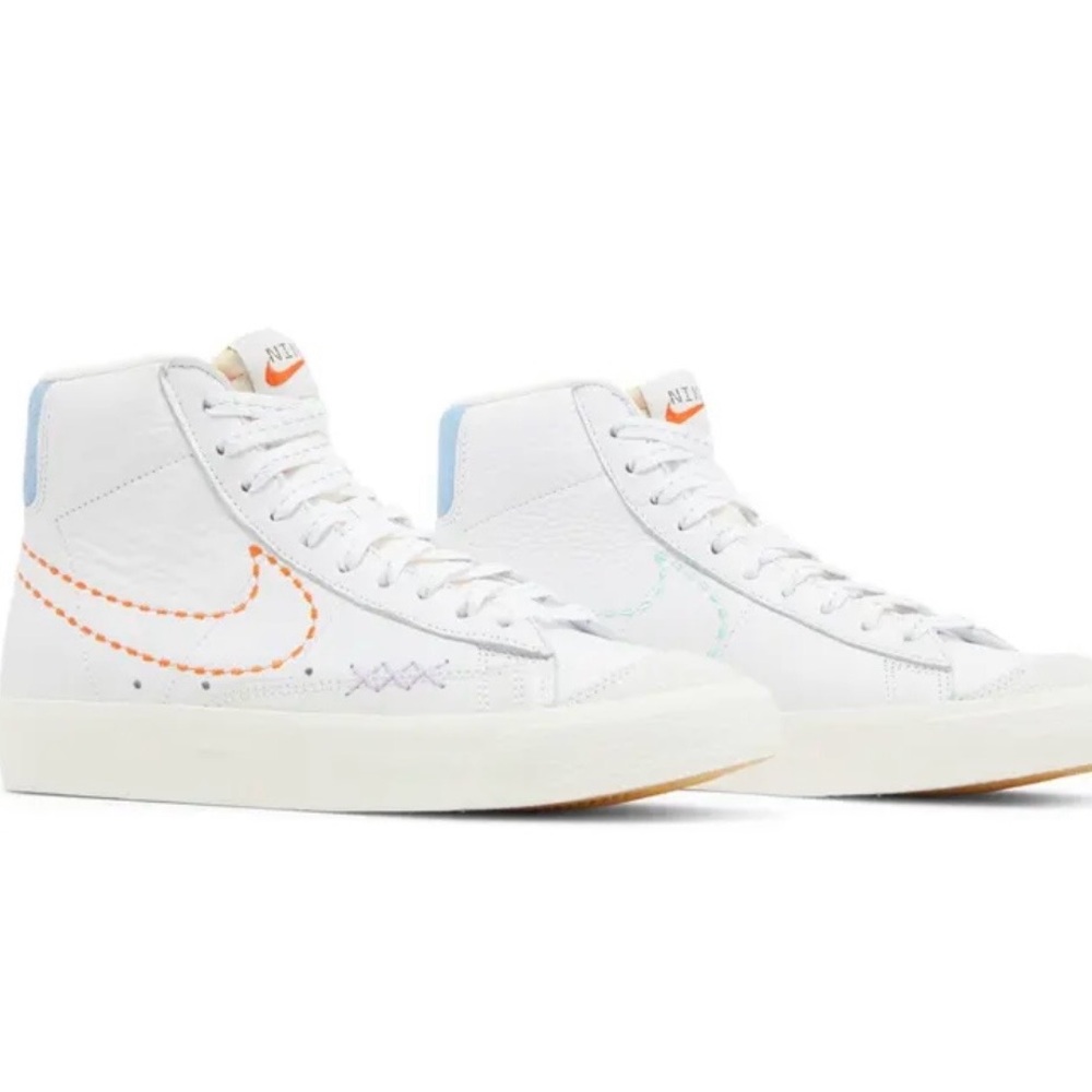 Nike W Blazer Mid '77  101 White Orange Sneakers DX2350-100 Women's 9.5 Men 8